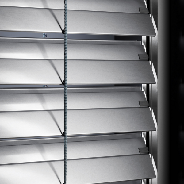 Metall-Verbundraffstore MV 90