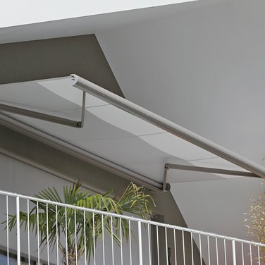 Store banne coffre KGM 5 / KGM 6 Store banne coffre KGM 5 / KGM 6