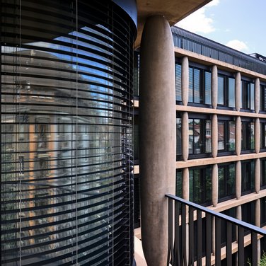 Brise-soleil orientable avec lamelles reliées à ourlets KR 60 / KR 80